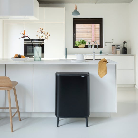 Brabantia Bo 60L Touch Bin Hi, product image 1